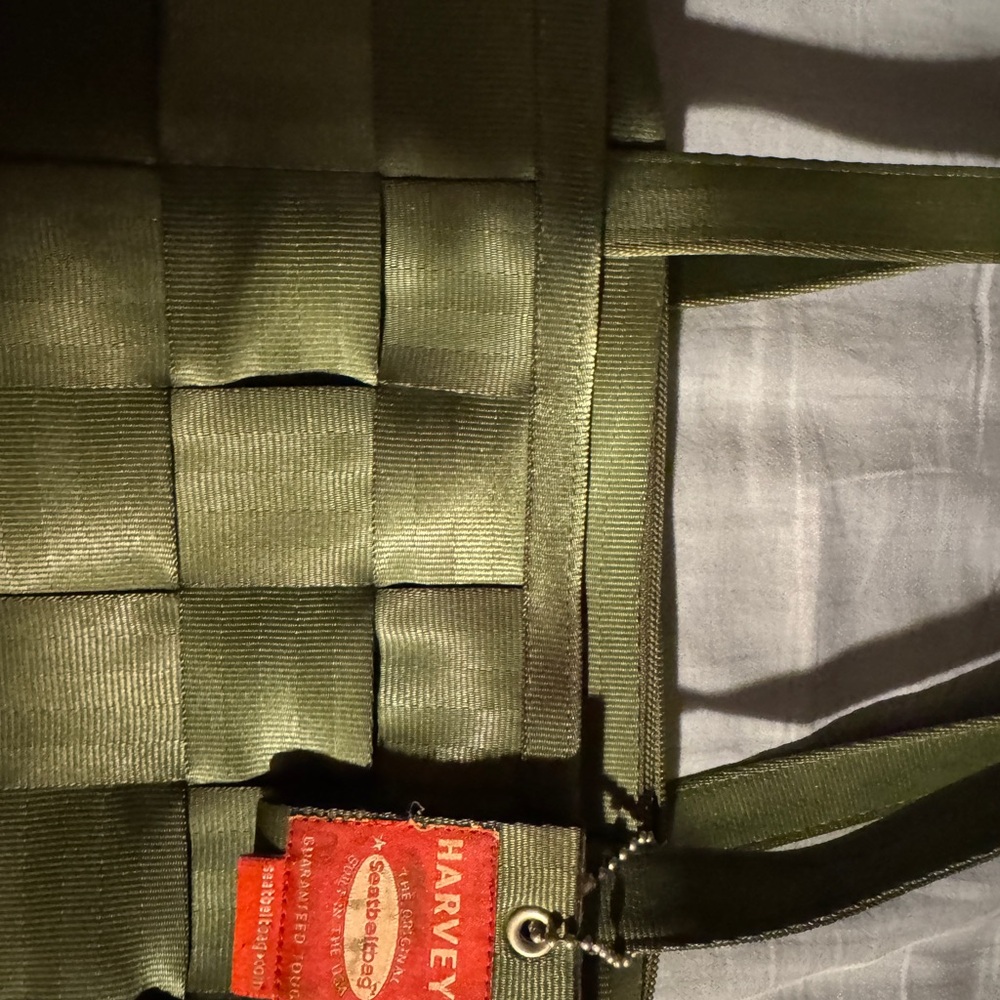 Harveys Olive Green Seatbelt Bag Made in USA - Picture 3 of 7